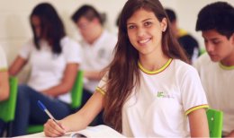 Foto aluna licenciatura em computação
